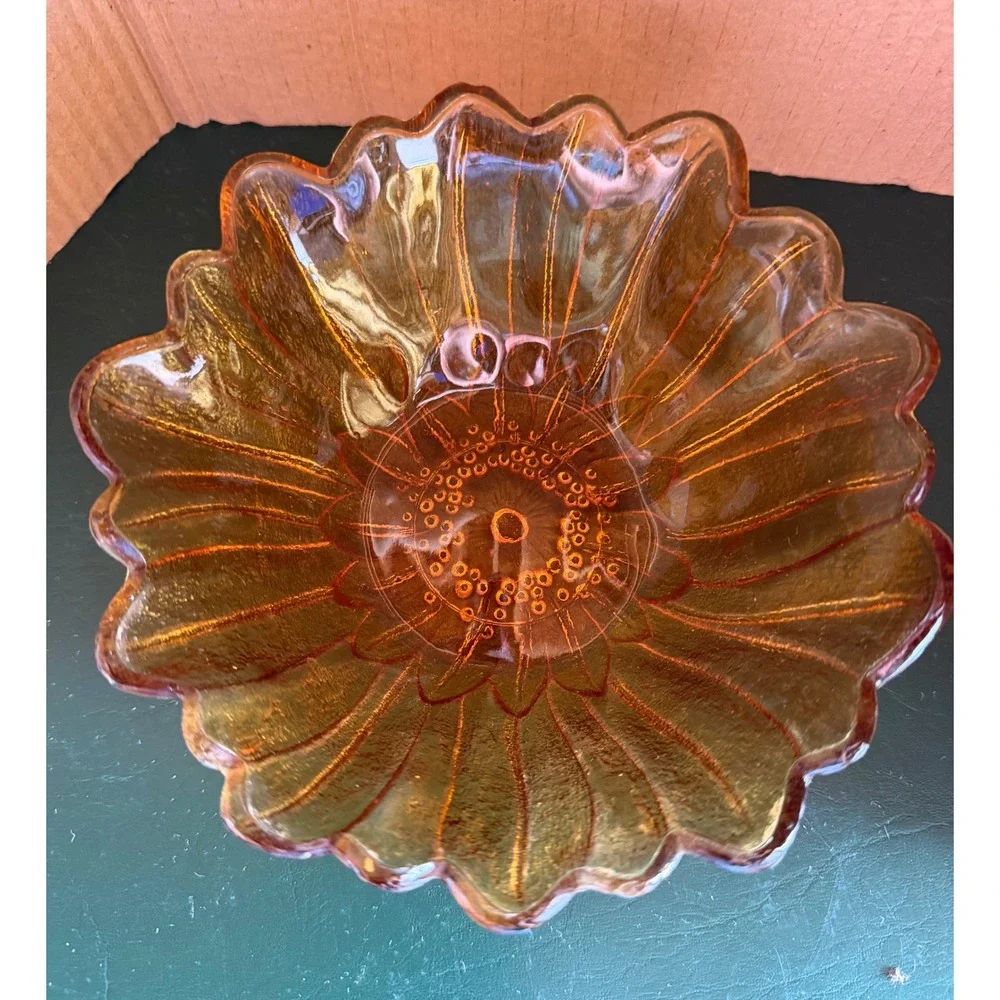 Vintage Amber Glass Sunflower Scalloped Bowl Textured Carnival Glass 7 Inch